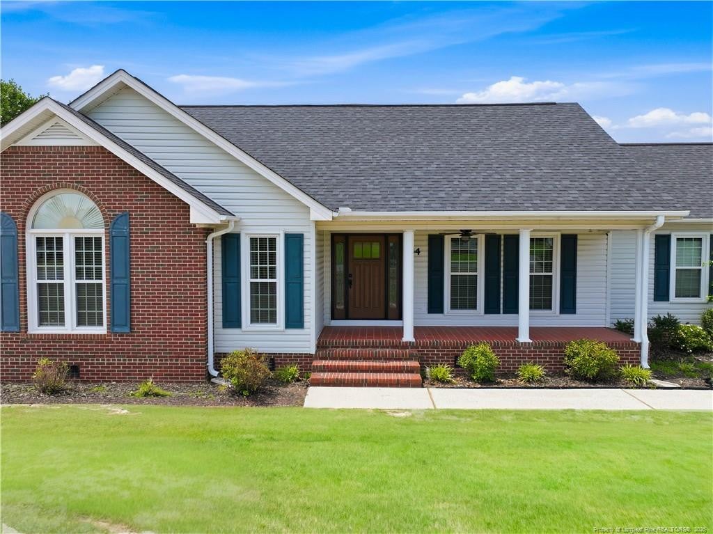 44 Oak Hill Drive — photo