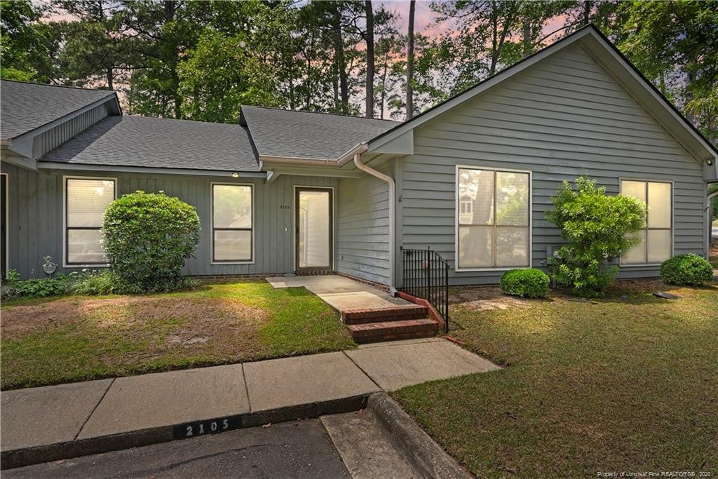 2105 Wexford Oaks Court — photo
