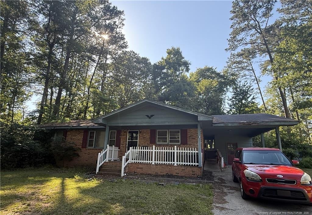 508 Nixon Drive — photo