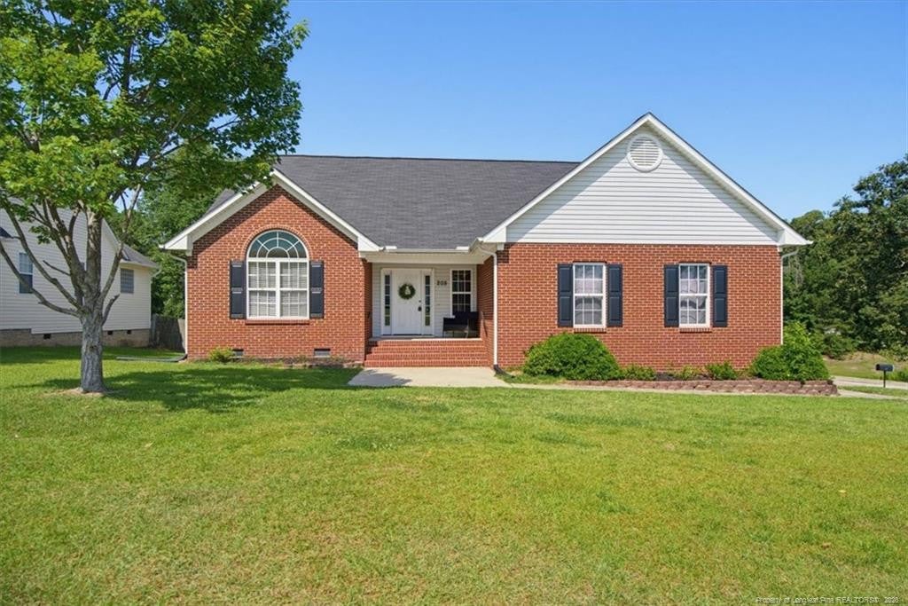205 Woodland Drive — photo