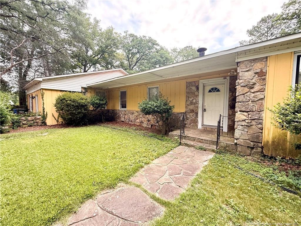 520 Southwick Drive — photo