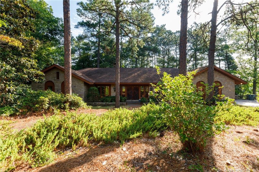 1205 Longleaf Drive — photo