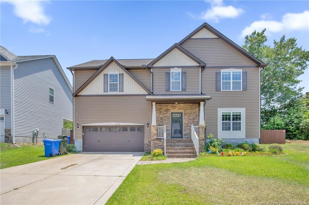 2279 Lakewell Circle — photo