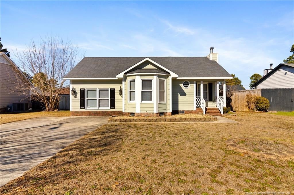 5008 Shimmer Drive — photo