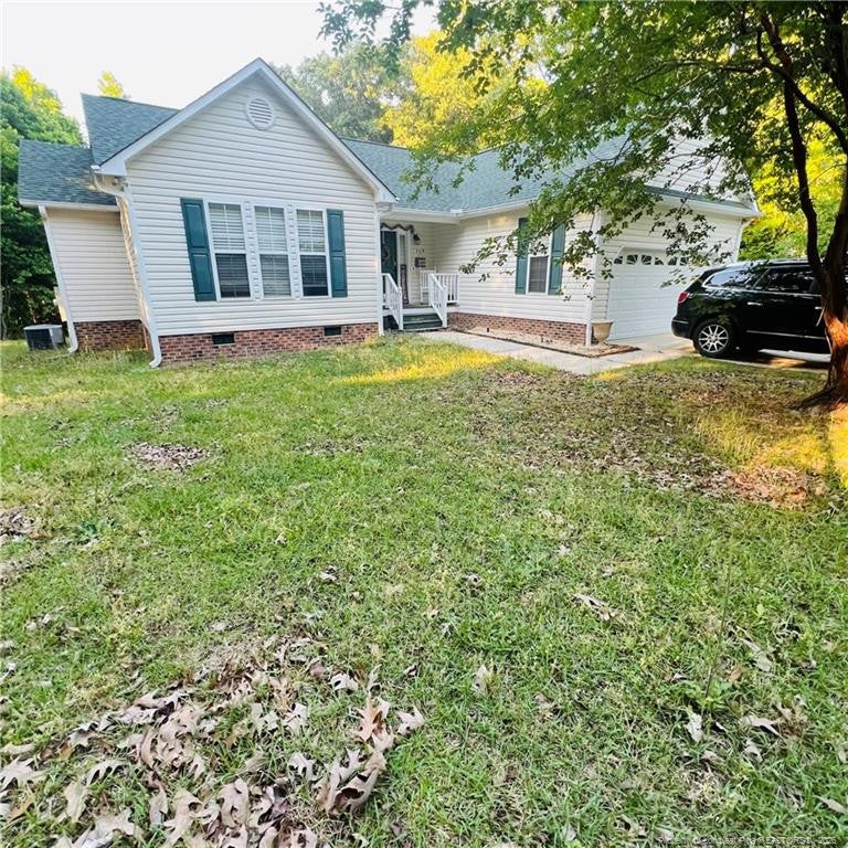 115 Lakeview Court — photo