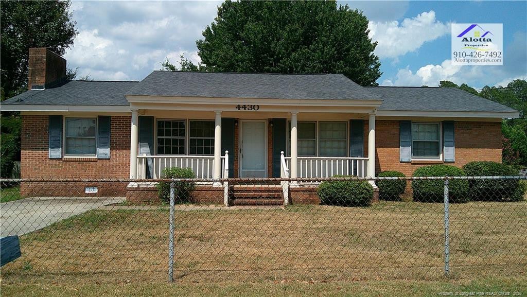 4430 Wellington Drive — photo