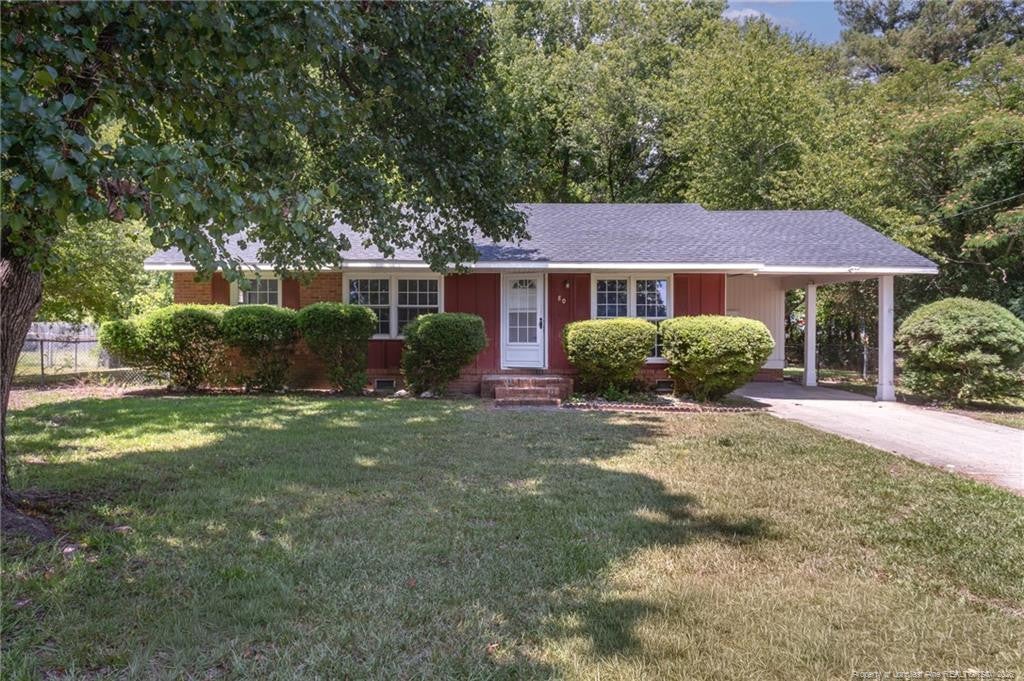 80 Lakeview Drive — photo