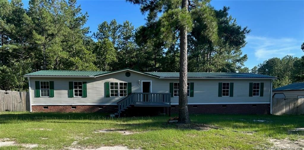 211 Roping Lane — photo