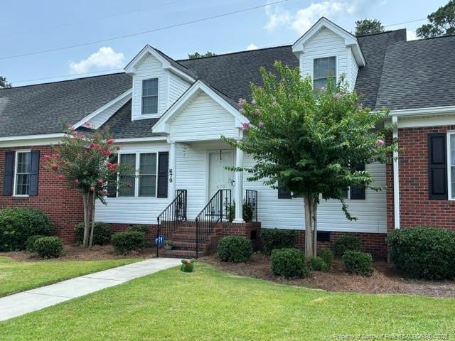 670 Amberdale West Circle — photo