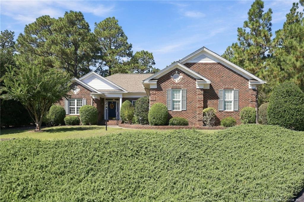 6 Wisteria Way — photo