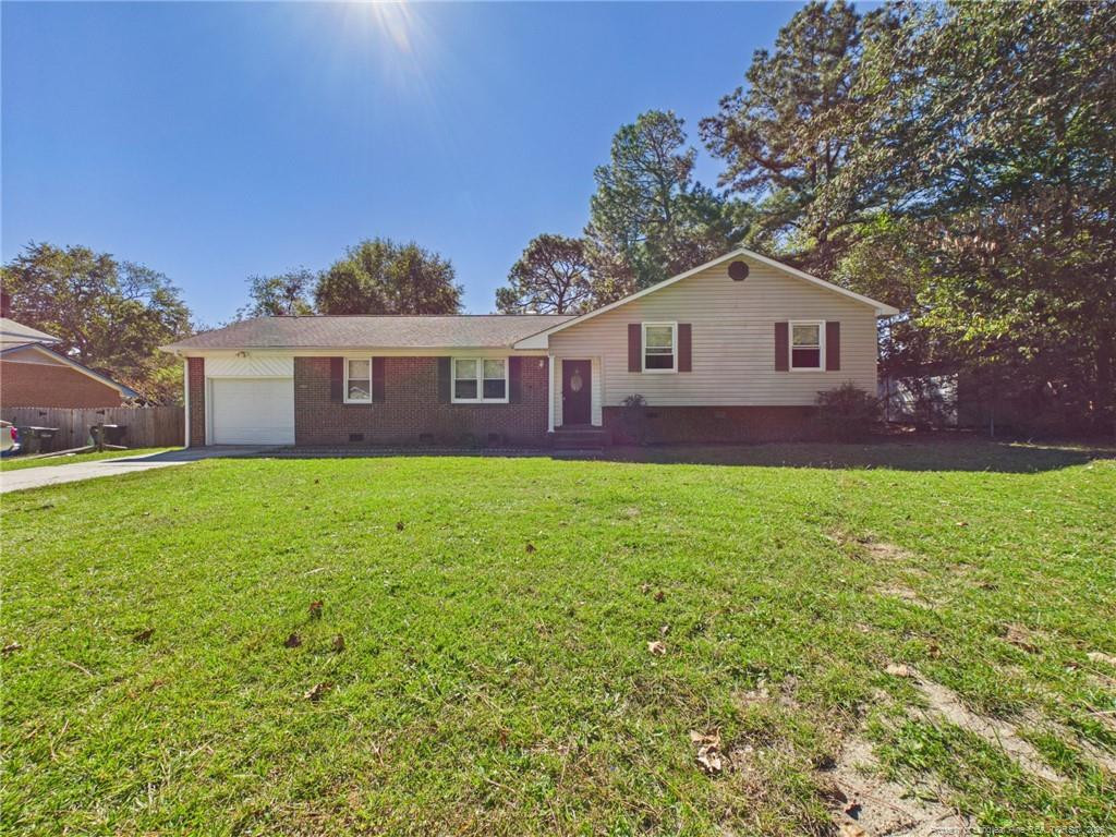 5702 Lochness Court — photo