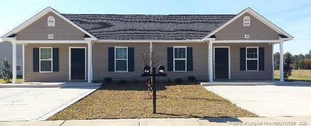 52 Henry Lee Circle Unit B — photo