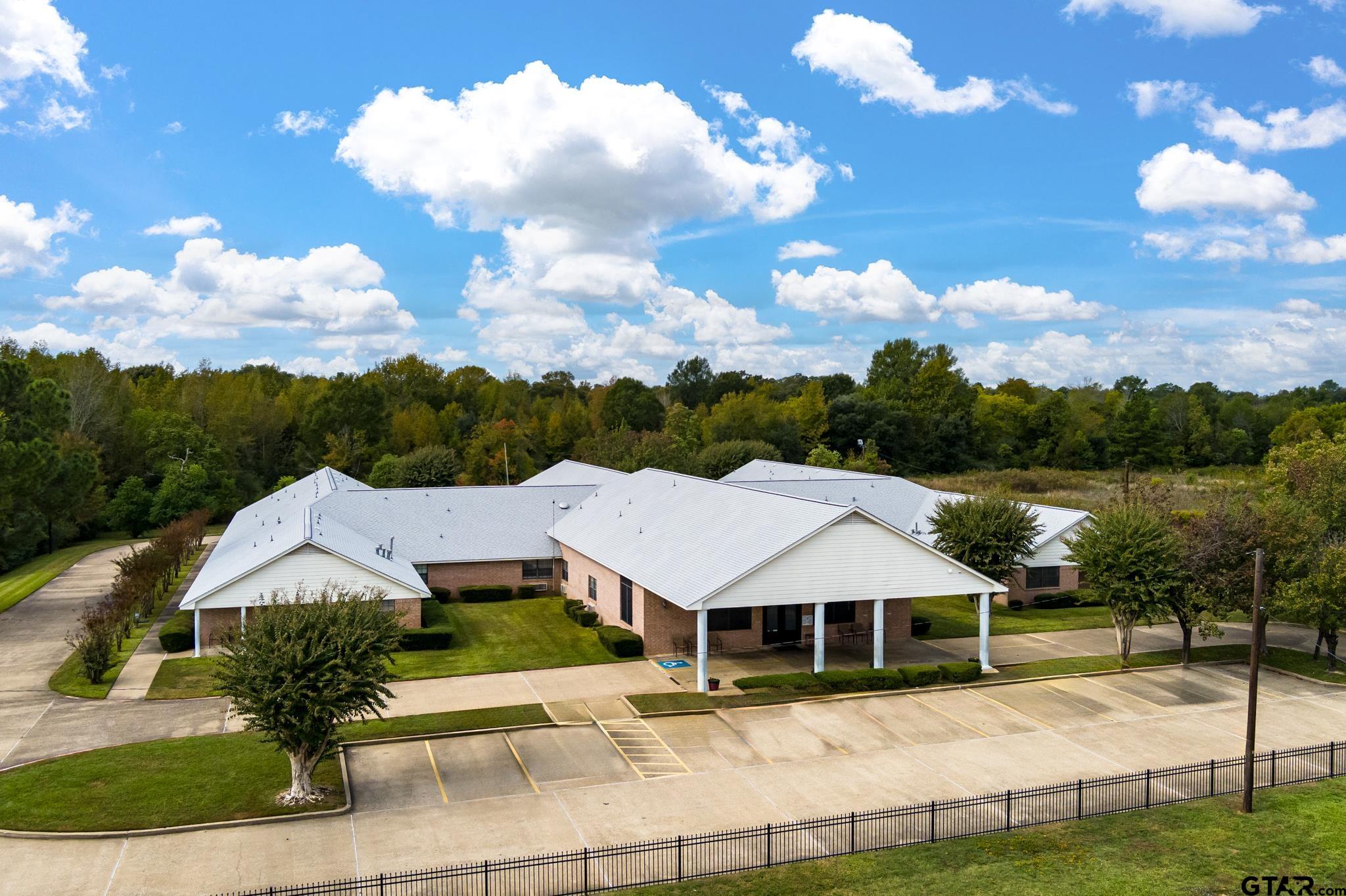 1154 E Loop 304, Crockett, TX 75835 — photo 3