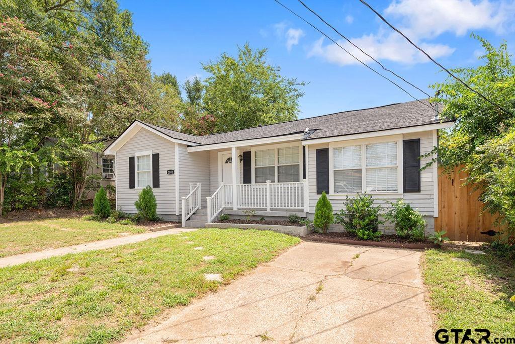 2001 E Lake Street, Tyler, TX 75701 — photo 2