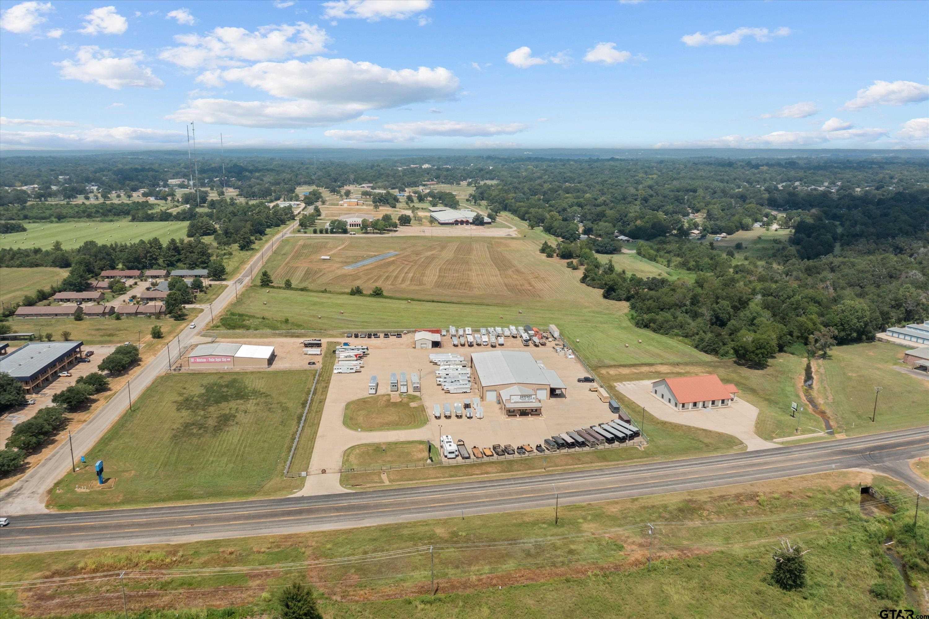 1530 E Loop 304, Crockett, TX 75835 — photo 3