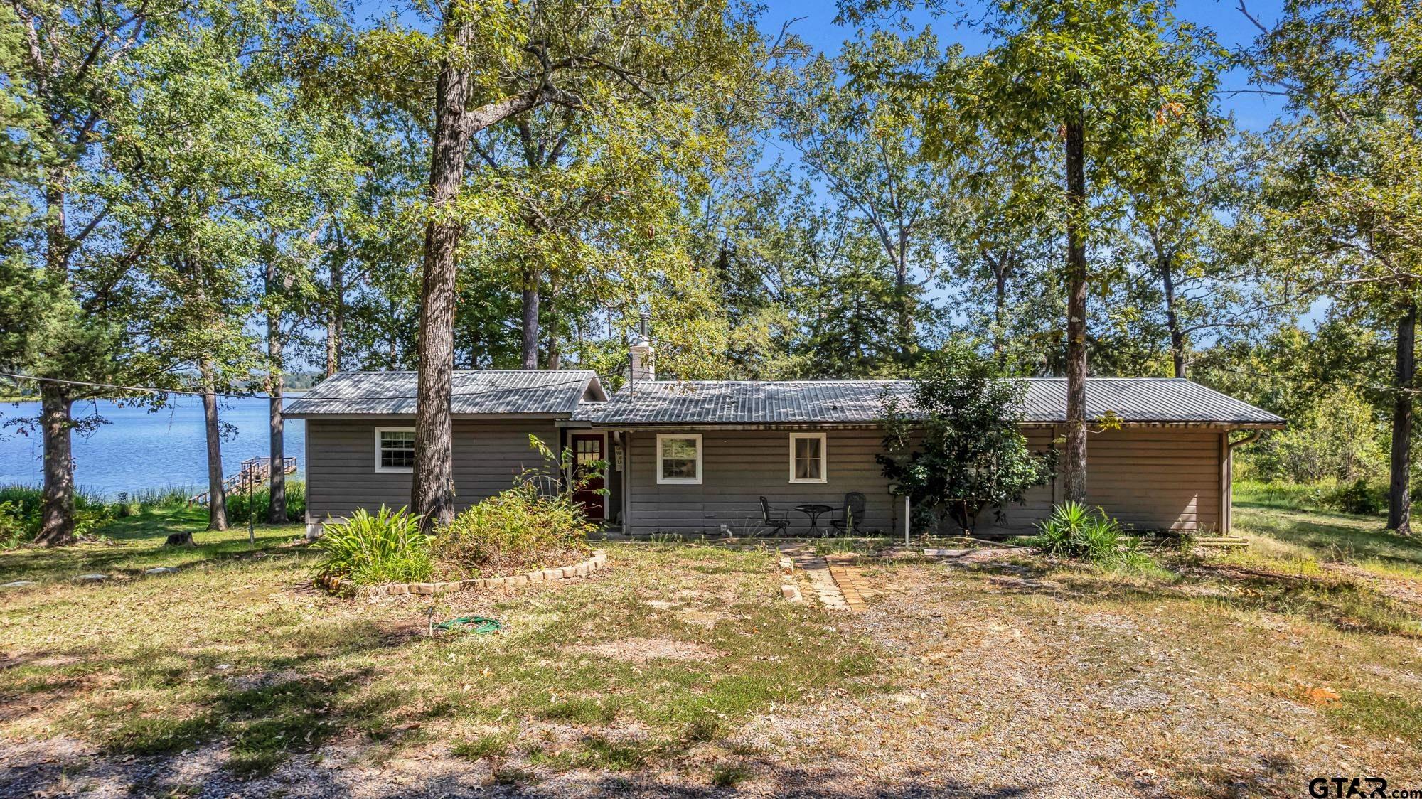 895 FM 3288 — photo