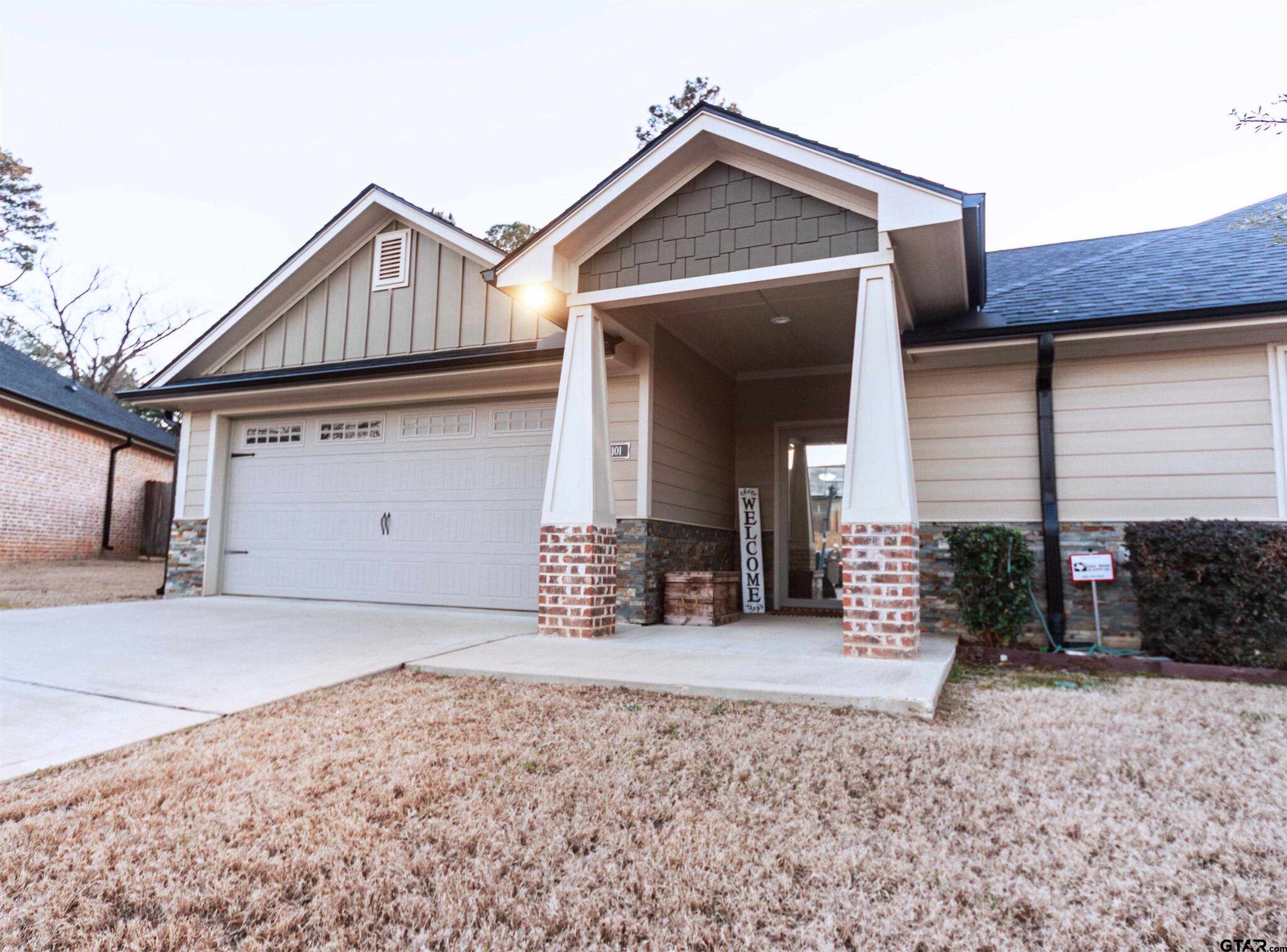 815 E Grande G101 — photo