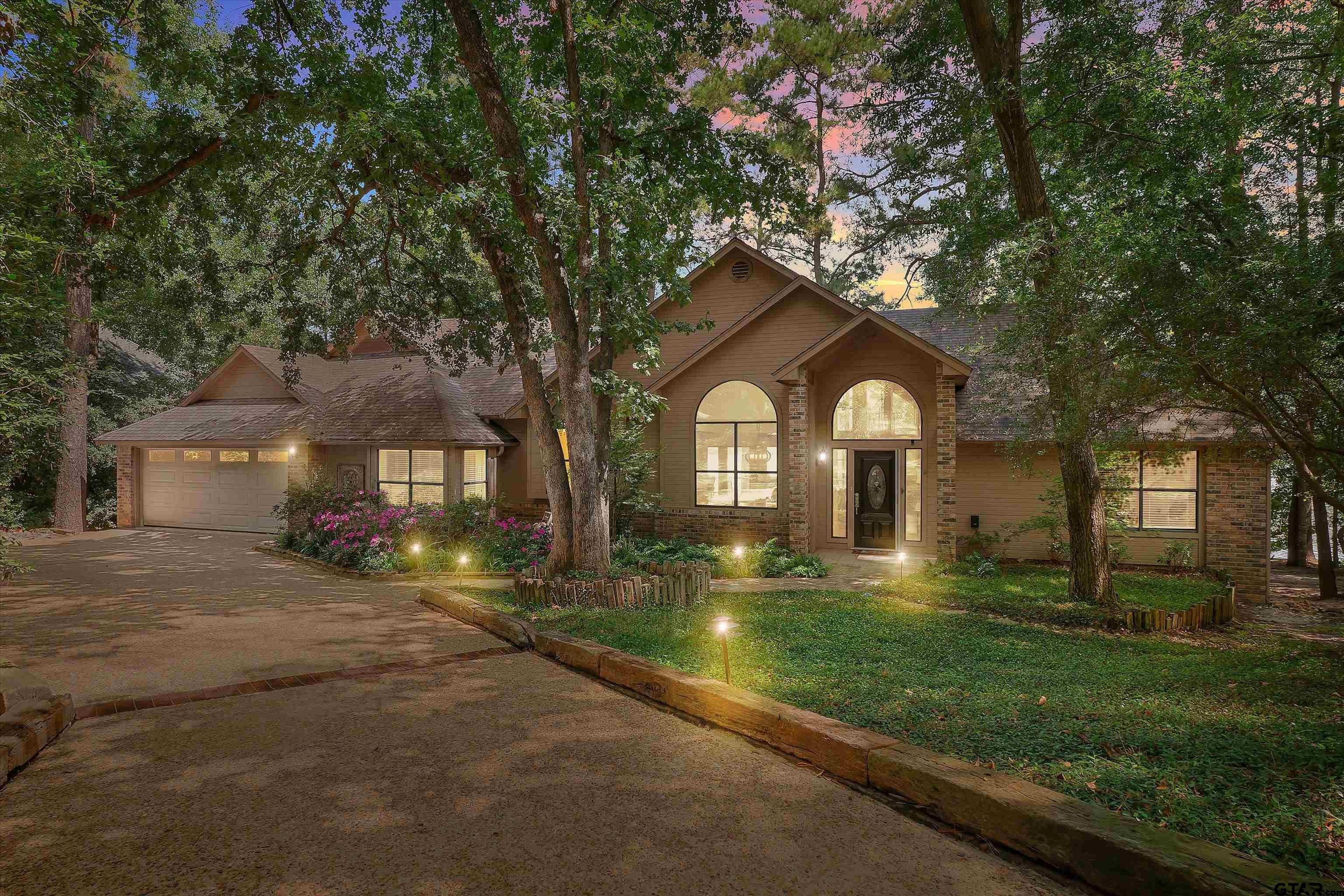 148 Pinewood Cove — photo