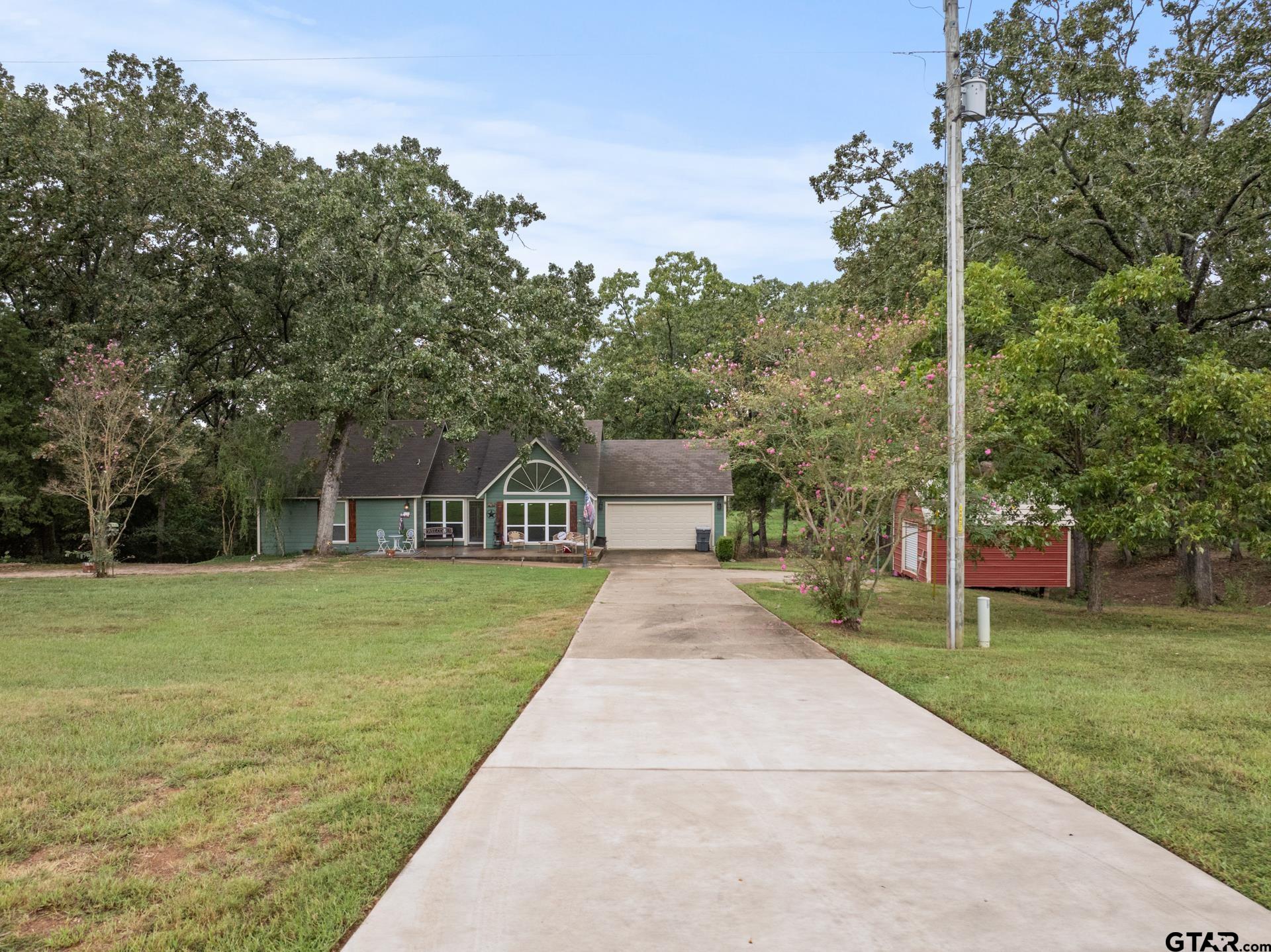 490 FM 1735 — photo