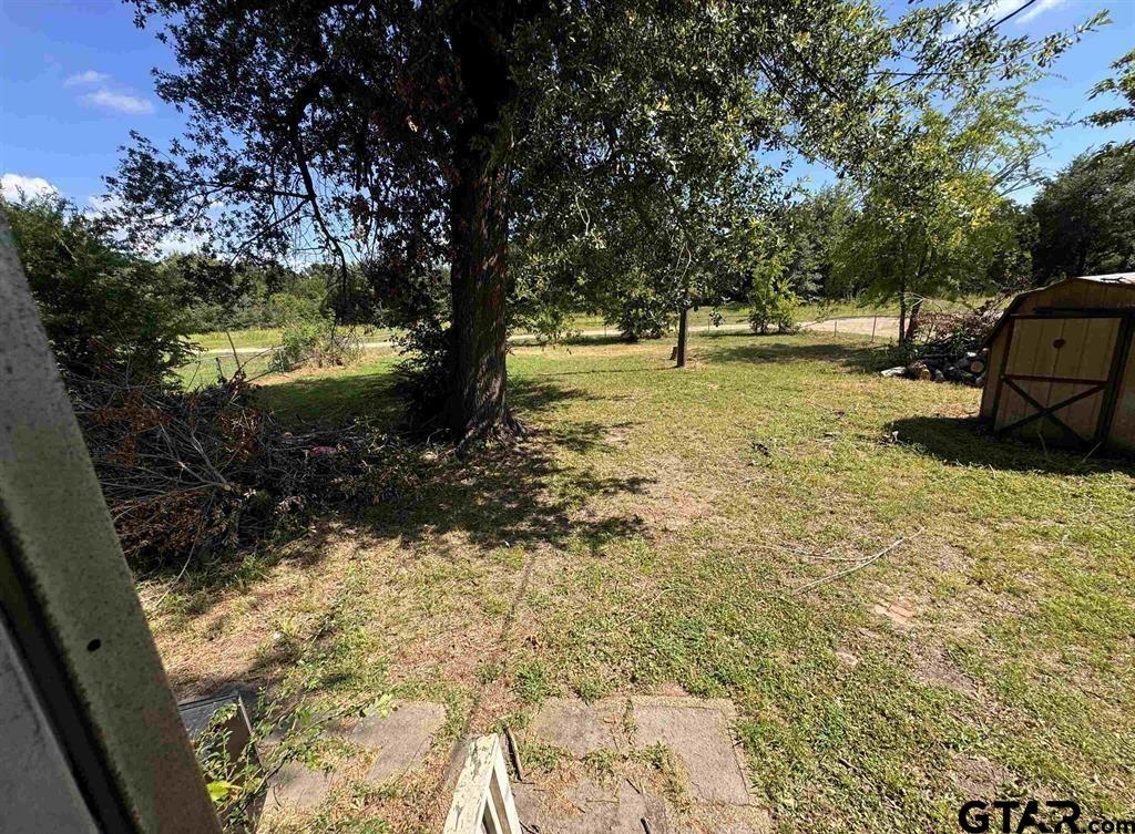582 E Main St, Van, TX 75790 — photo 3