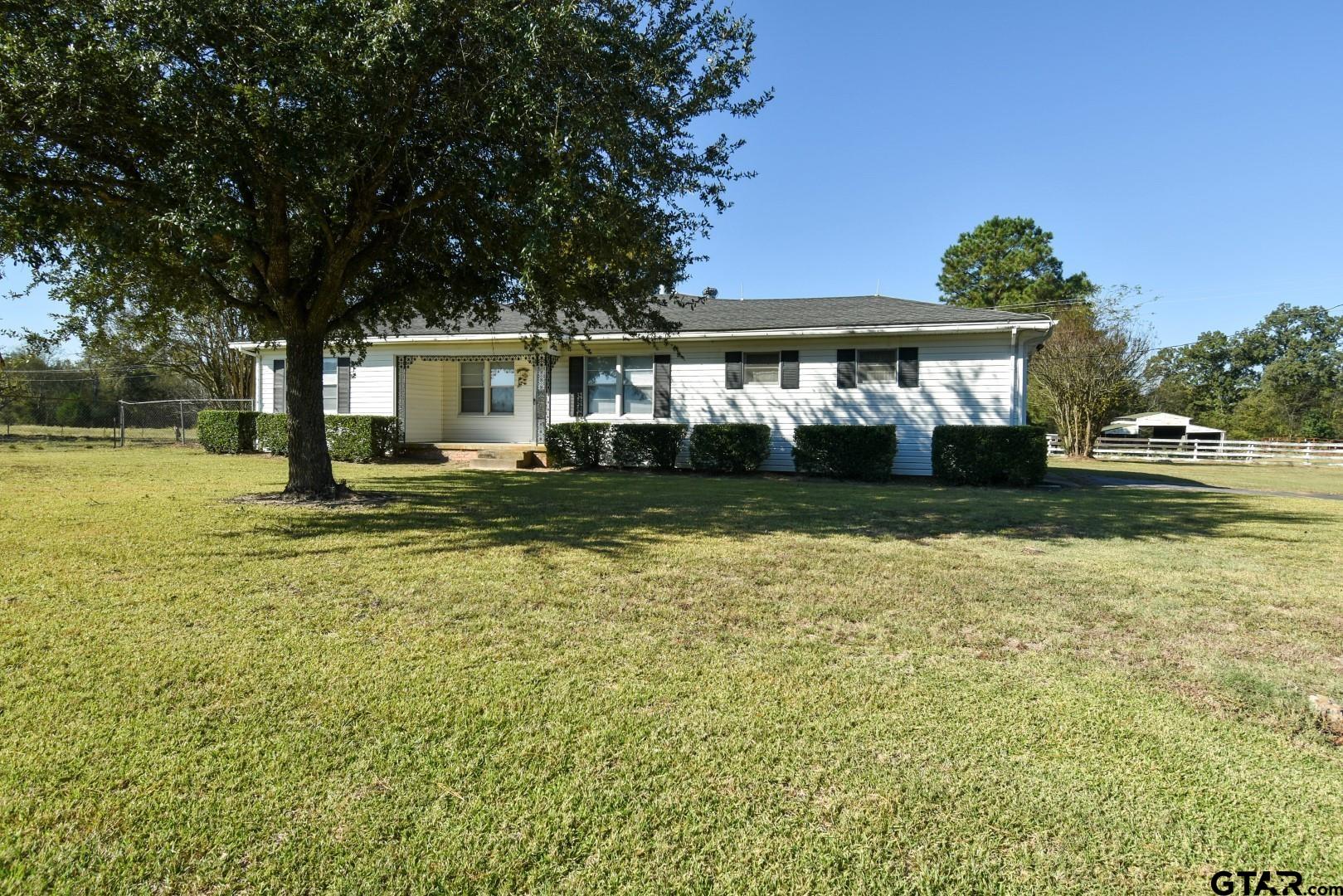 1191 County Road 4186 — photo
