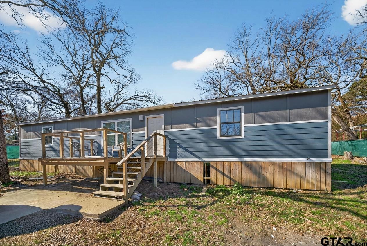 22666 Lakeway Harbor — photo