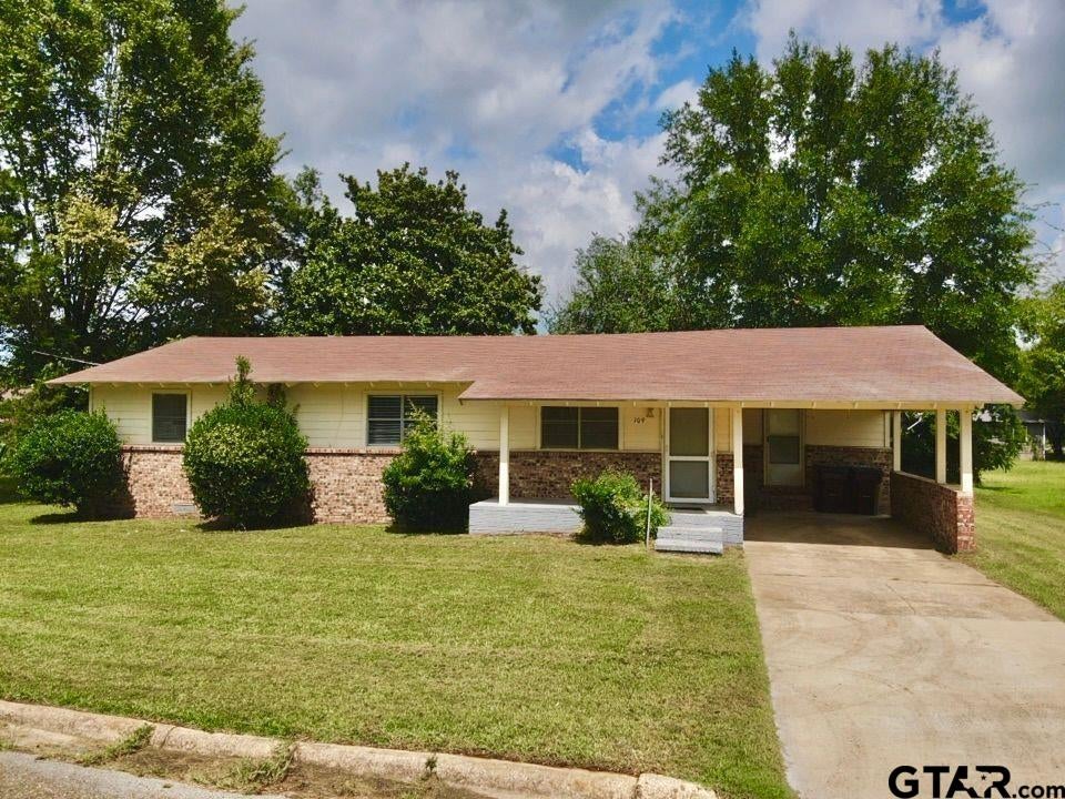 109 Olive Street — photo