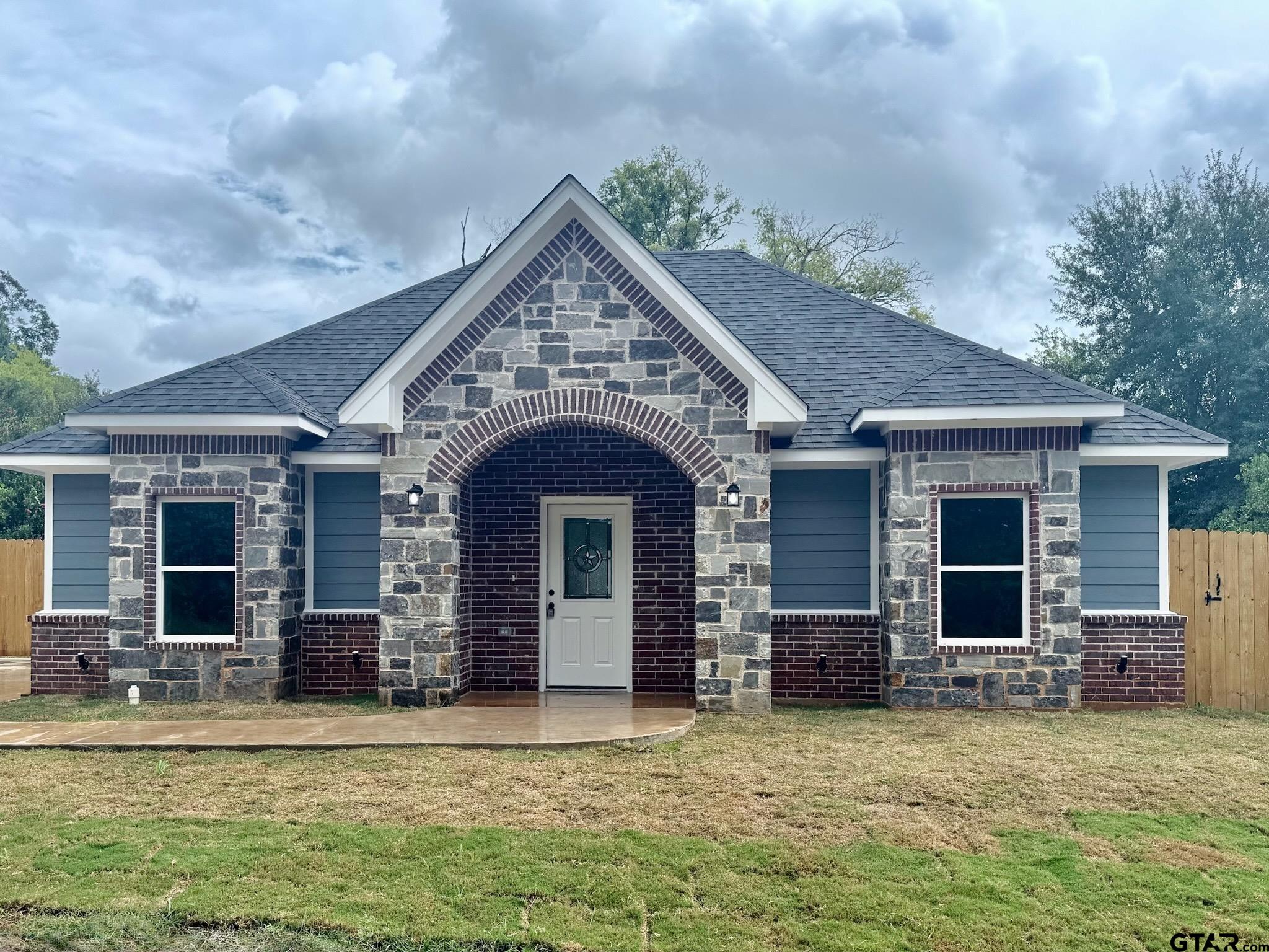536 Alabama Street — photo