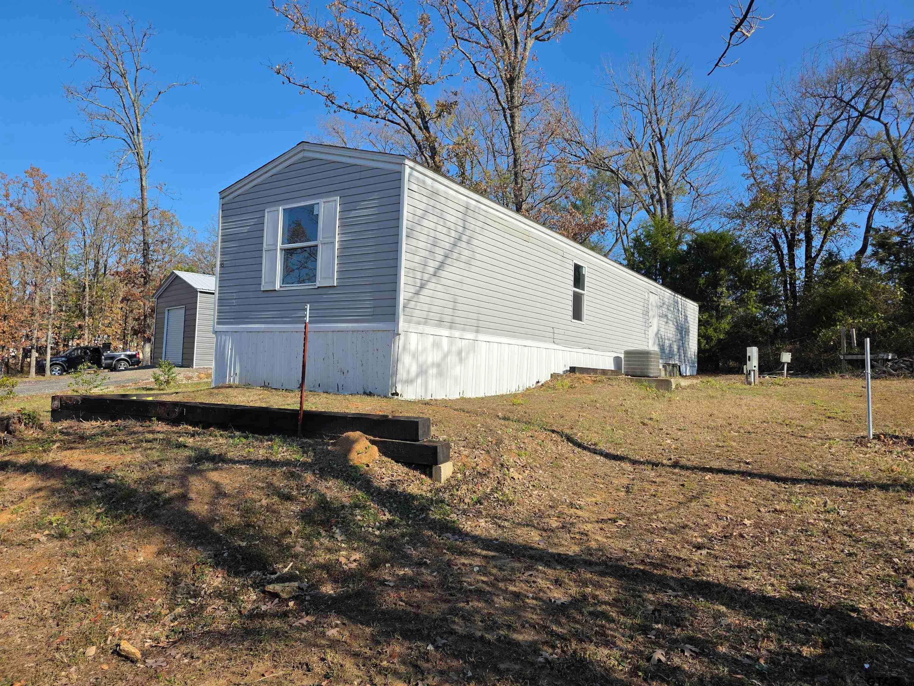 1064 Indian Gap — photo
