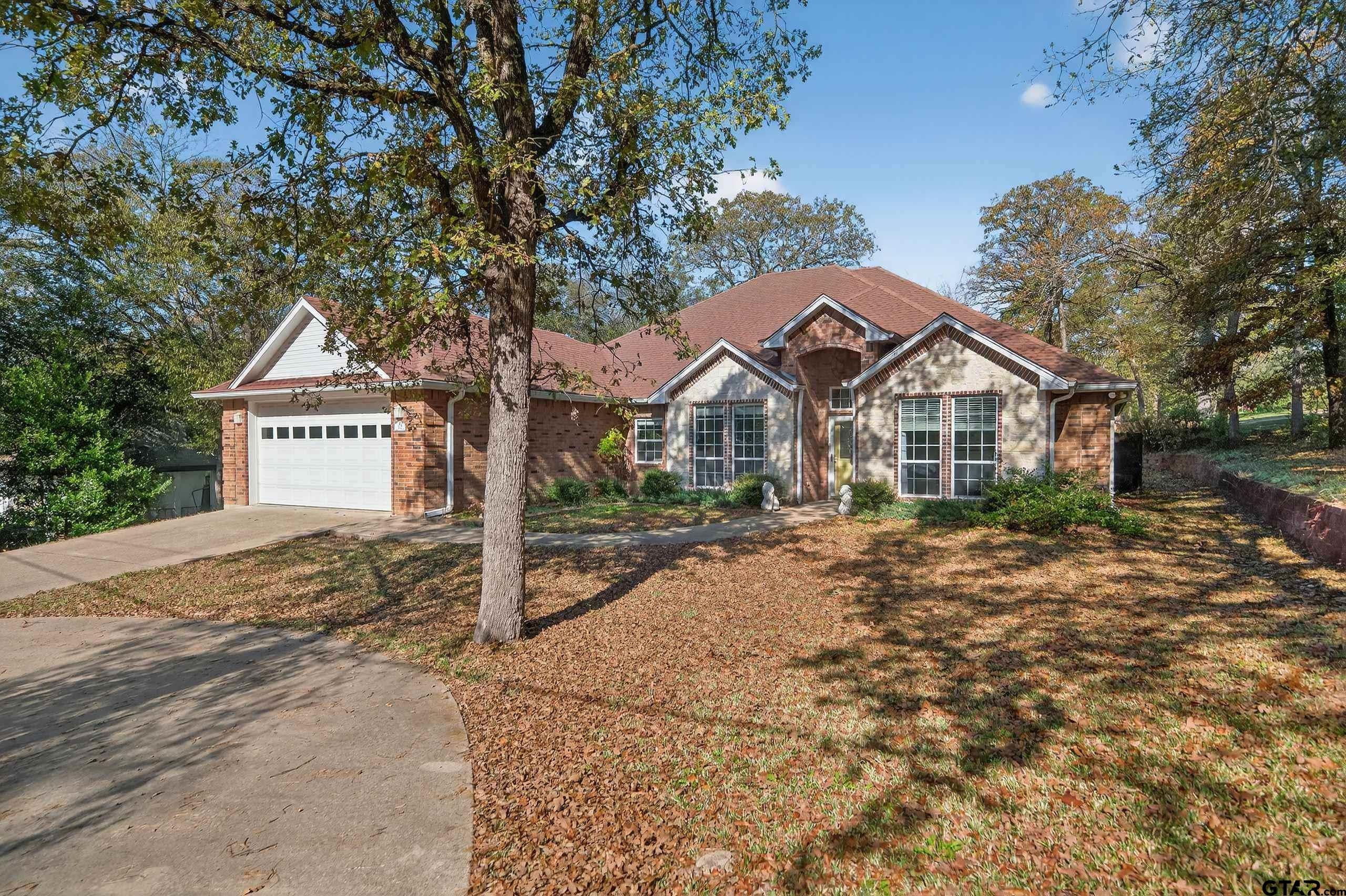 332 Highlander Heights — photo