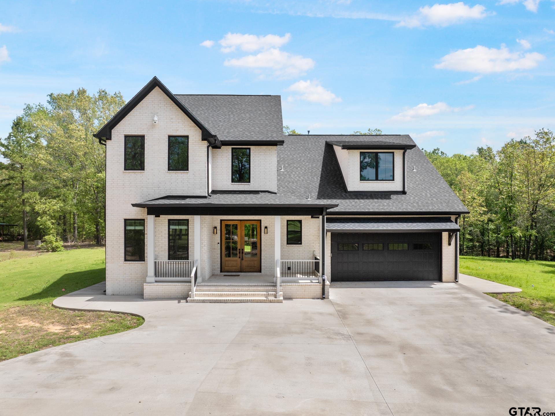 1013 County Road 4420 — photo