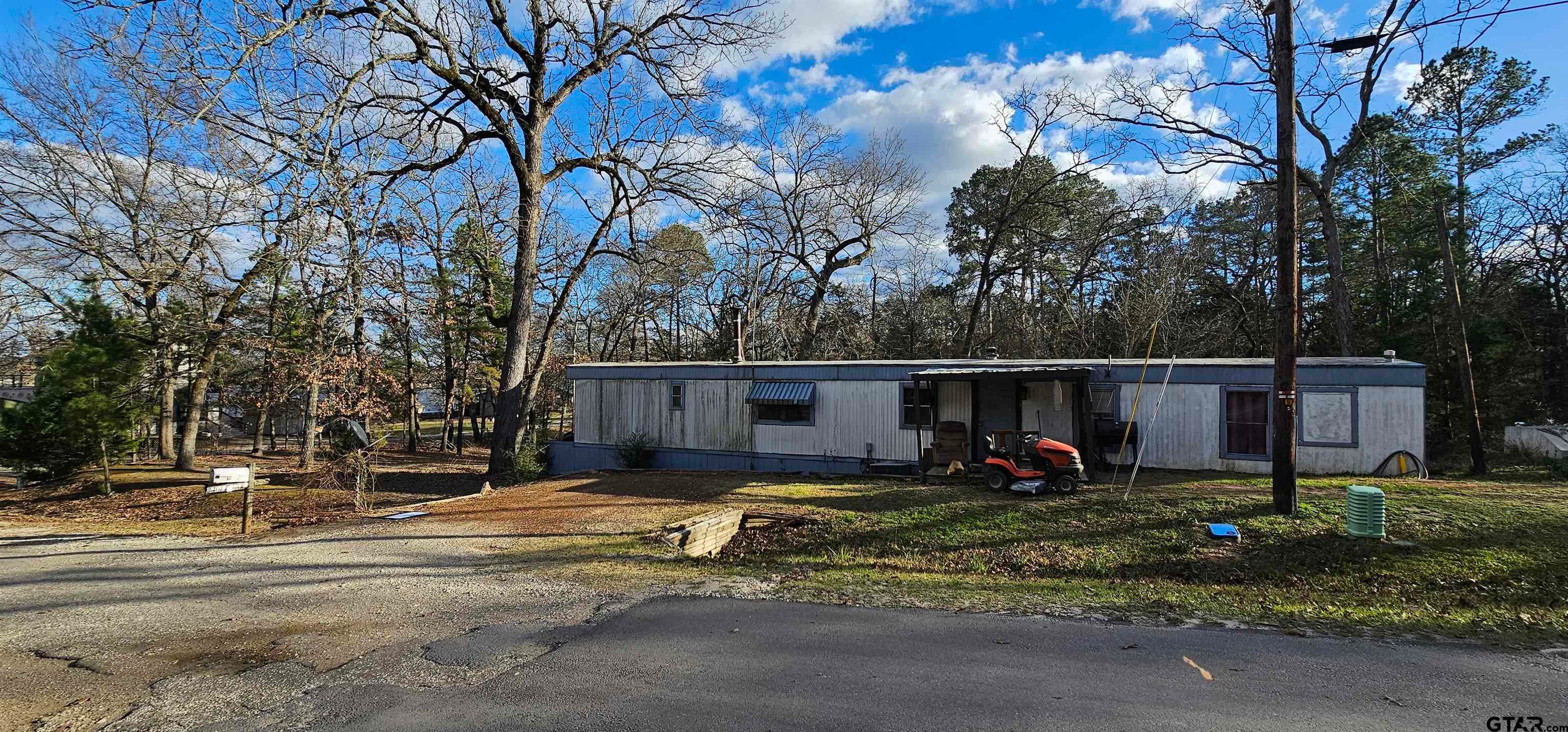240 E Elm Drive — photo