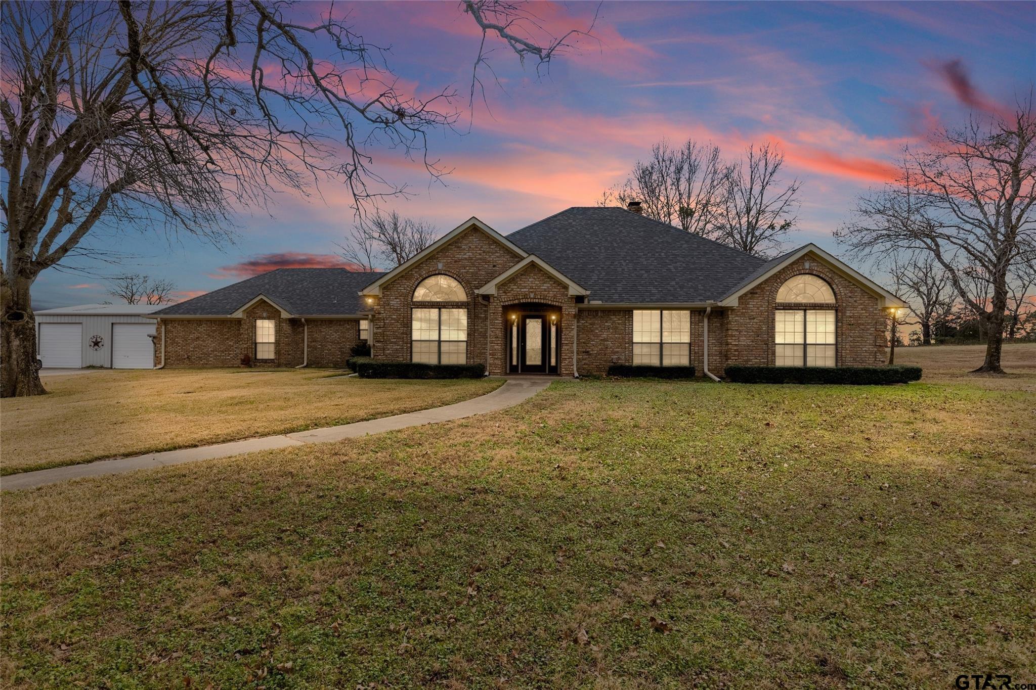 1127 SW County Road 3230 — photo