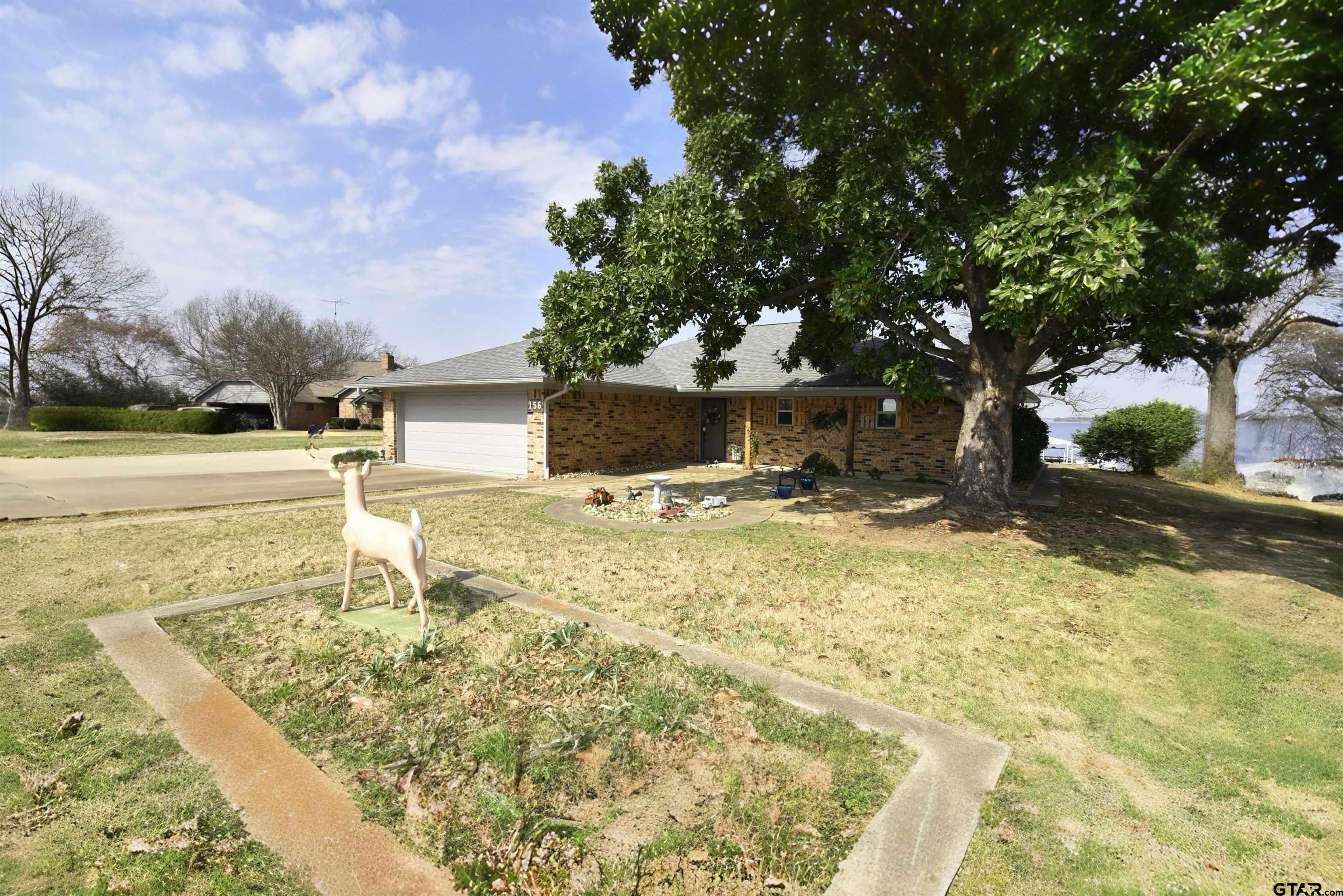 156 Private Road 5218 — photo