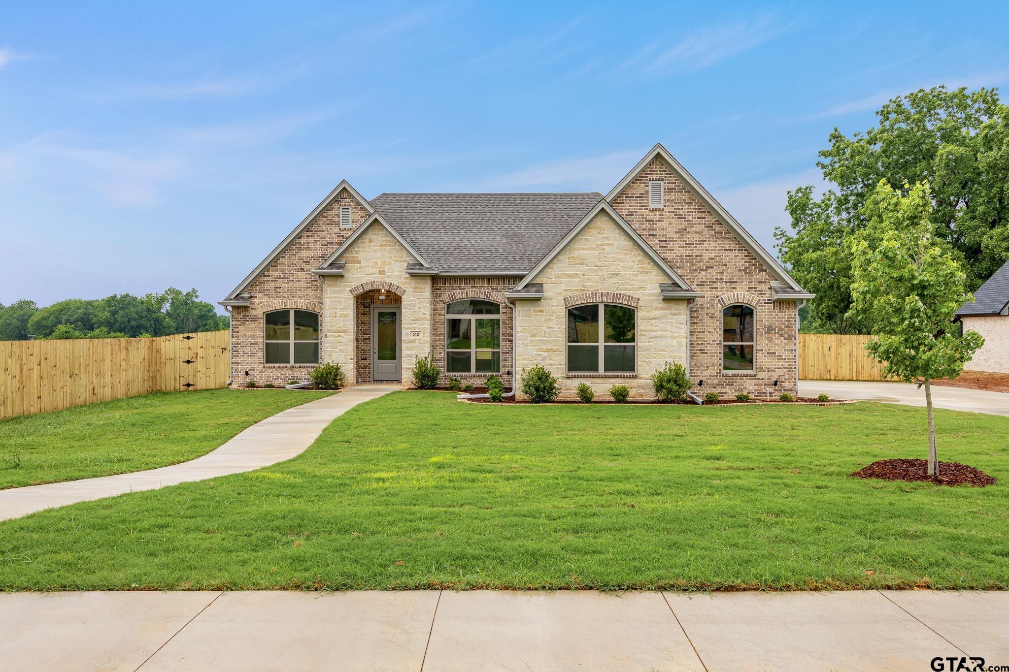 512 Artesian Meadows Drive — photo