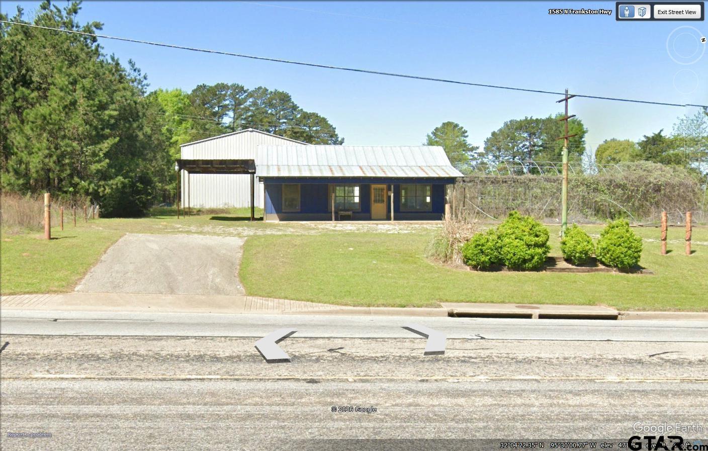 1585 N Frankston Hwy (Tx-155) — photo