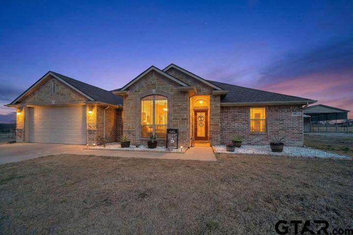 4821 County Road 2662 — photo