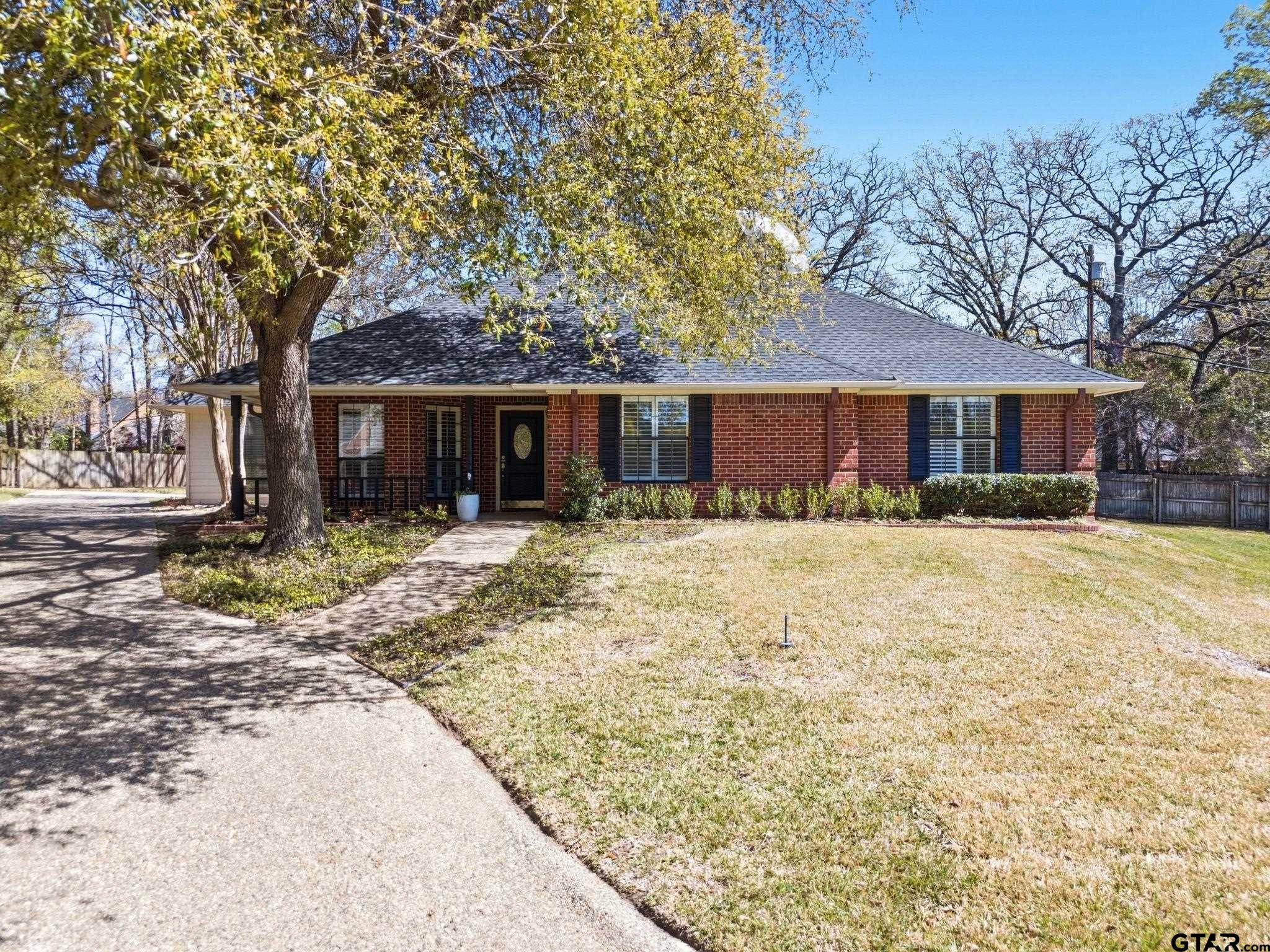 3308 Moss Glen Cir. — photo