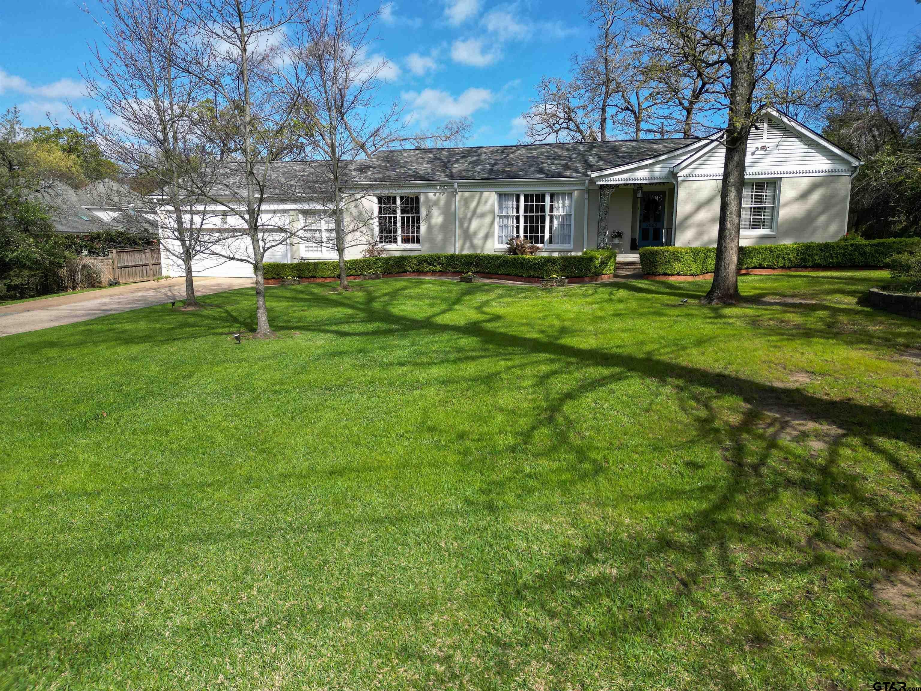 2115 Old Jacksonville Rd. — photo