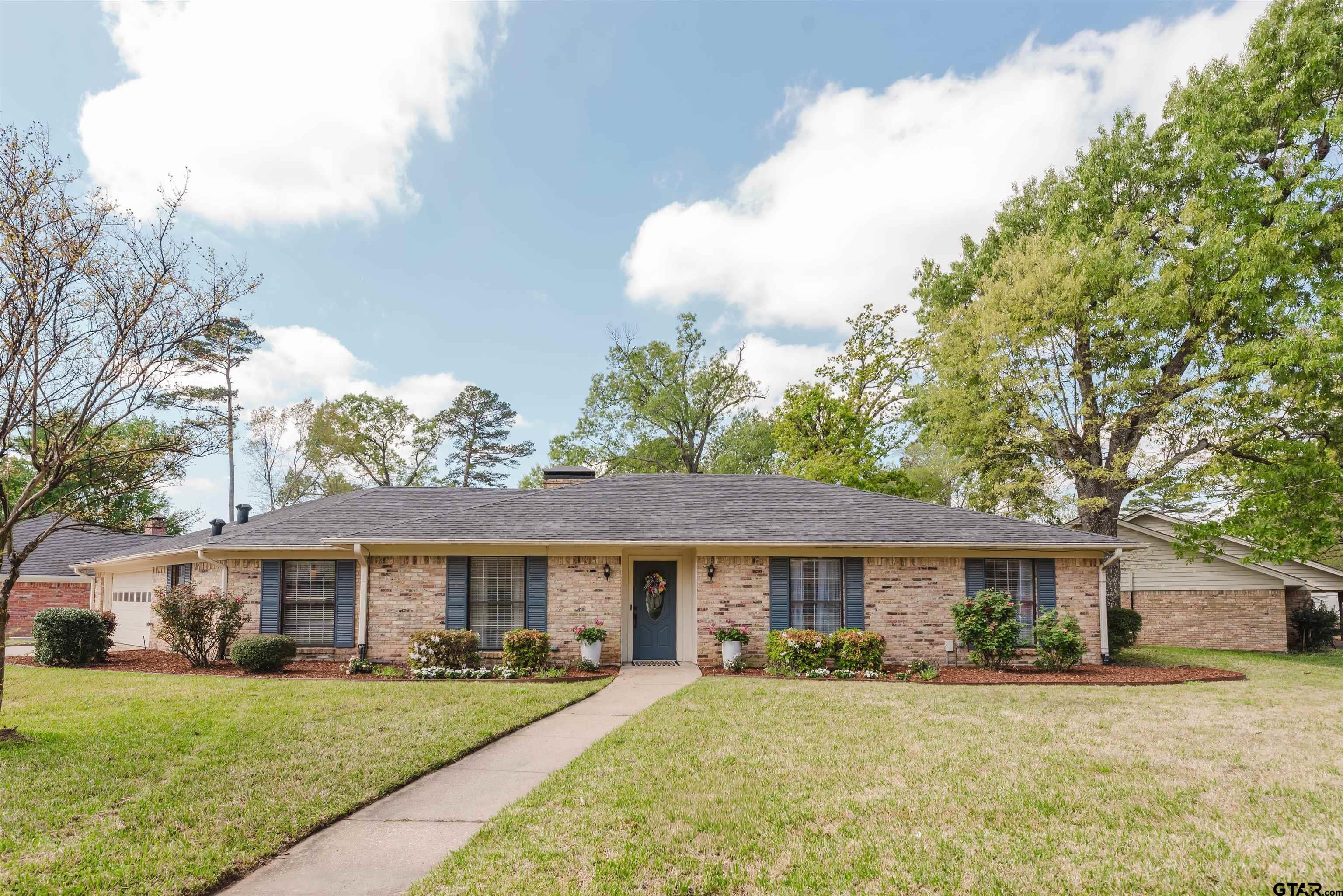 8309 Bucknell Dr — photo