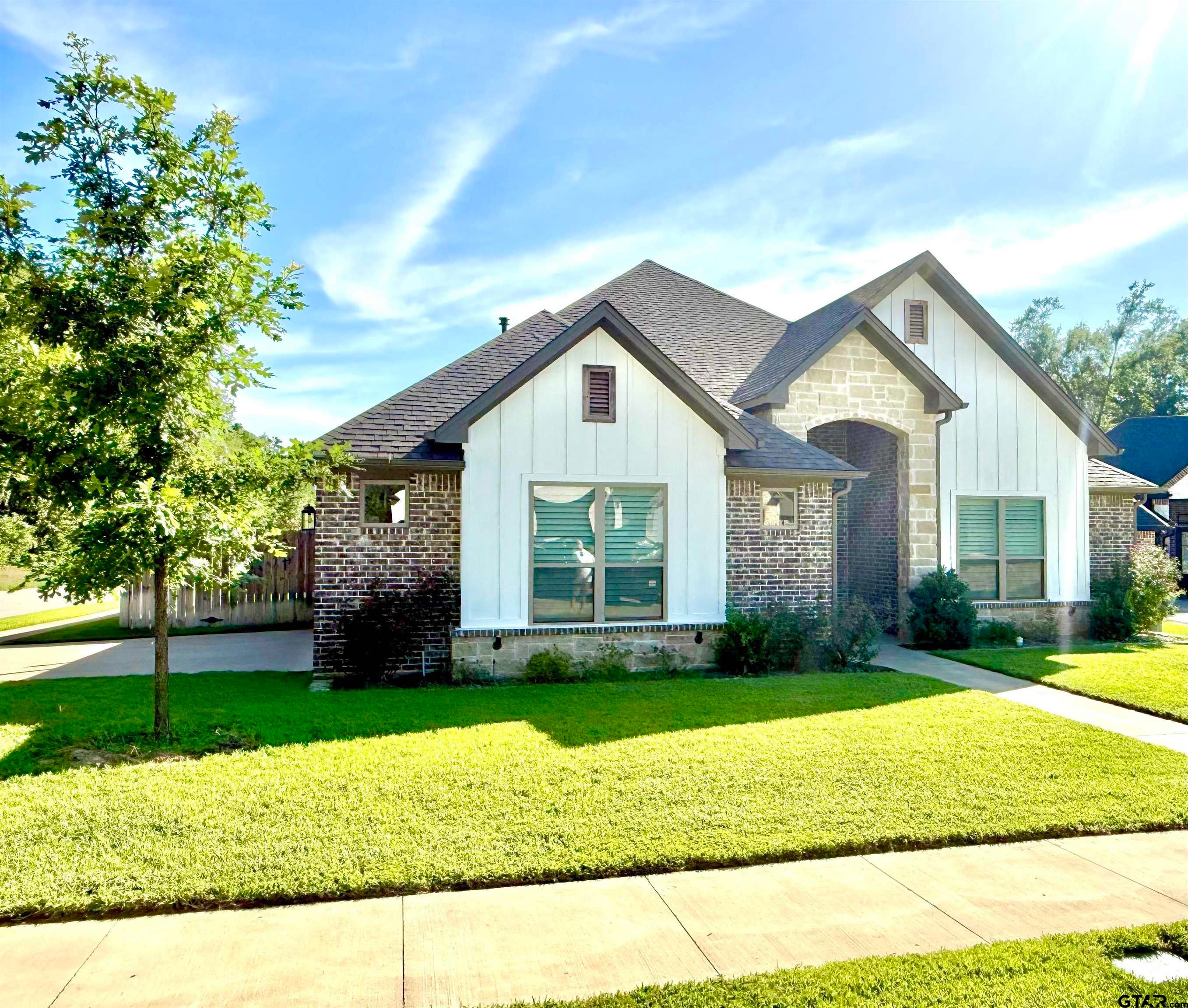11042 Oak Springs Cove — photo