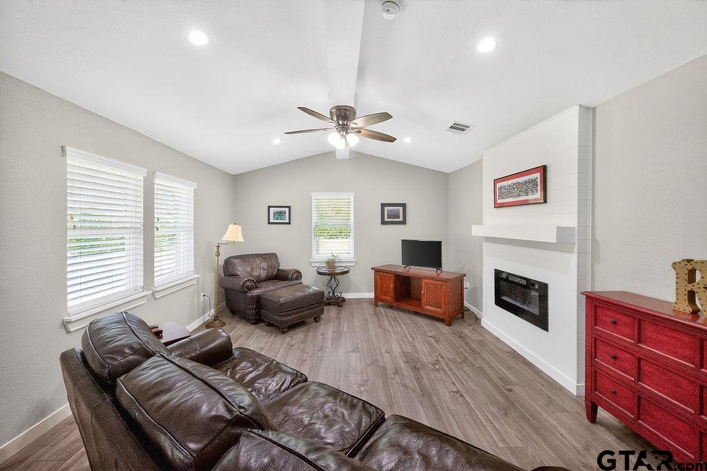 600 Bunny Rabbit Road, Athens, TX 75751 — photo 2