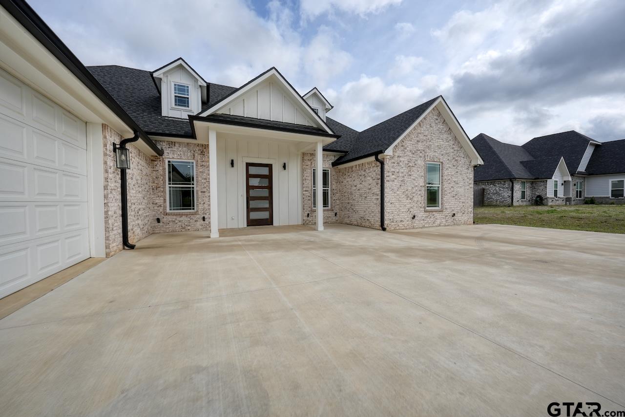 19383 Ridge Point Circle, Lindale, TX 75771 — photo 2
