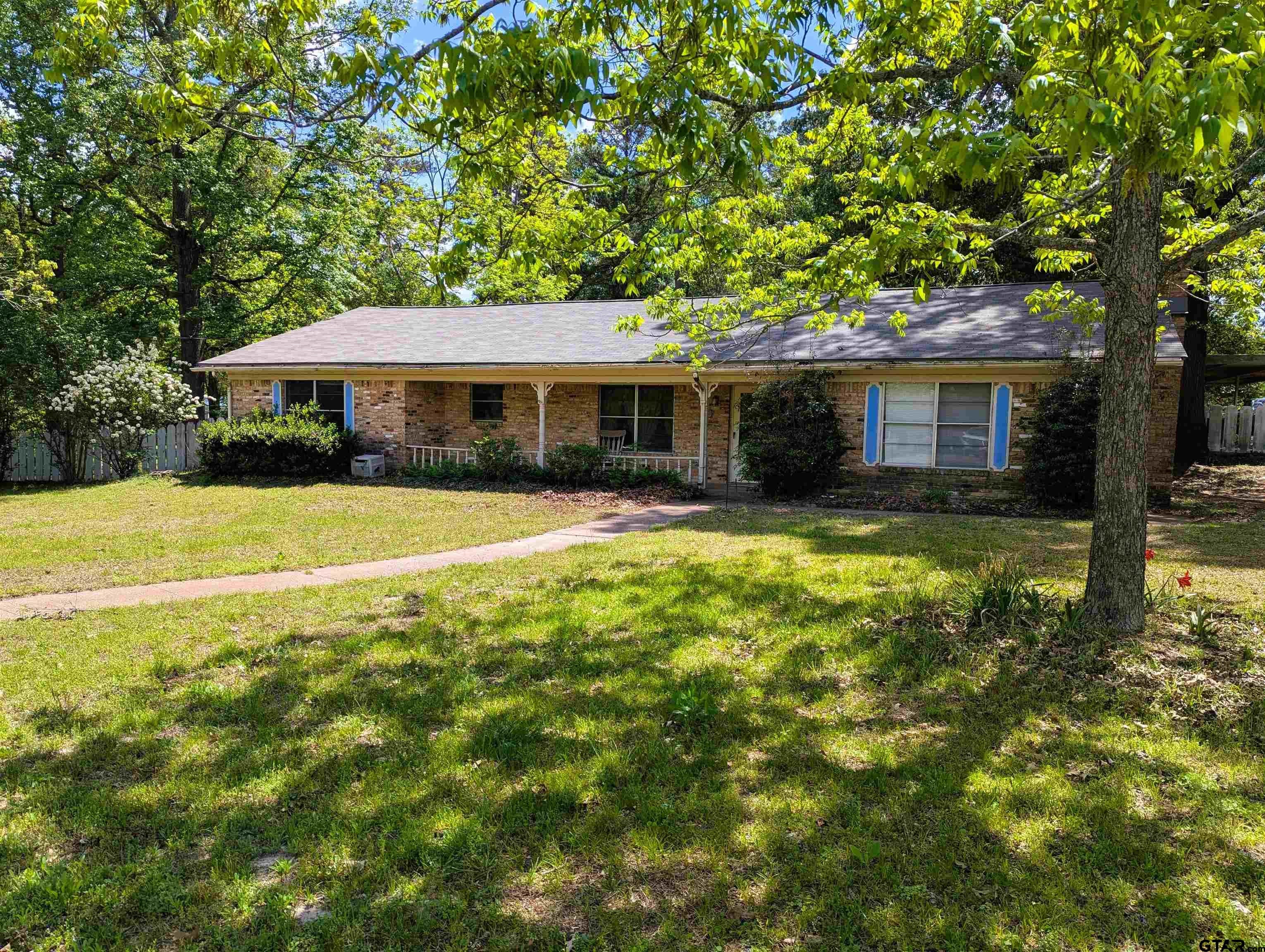 7434 Brookhollow Drive — photo