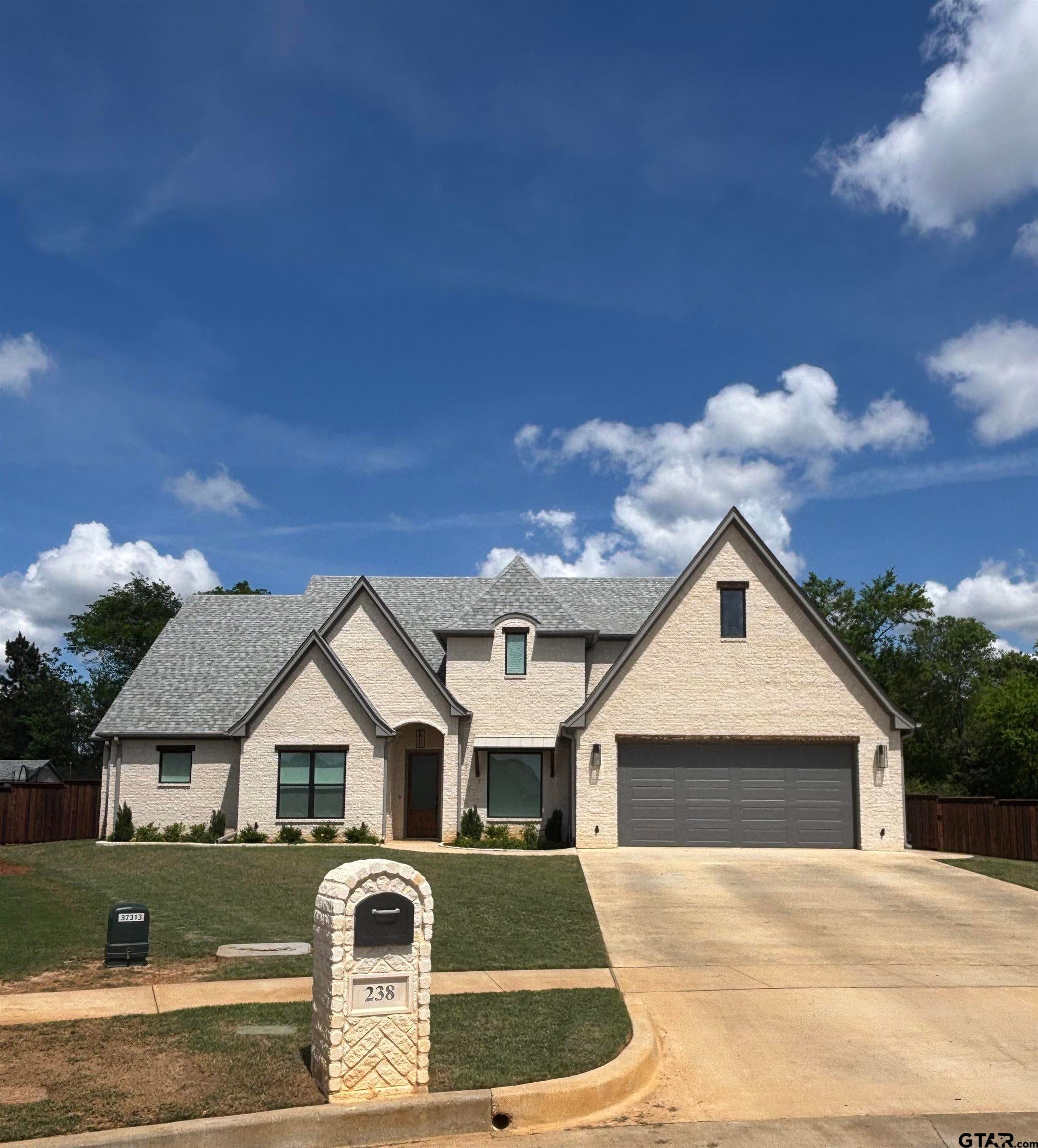 238 Serenity Dr — photo