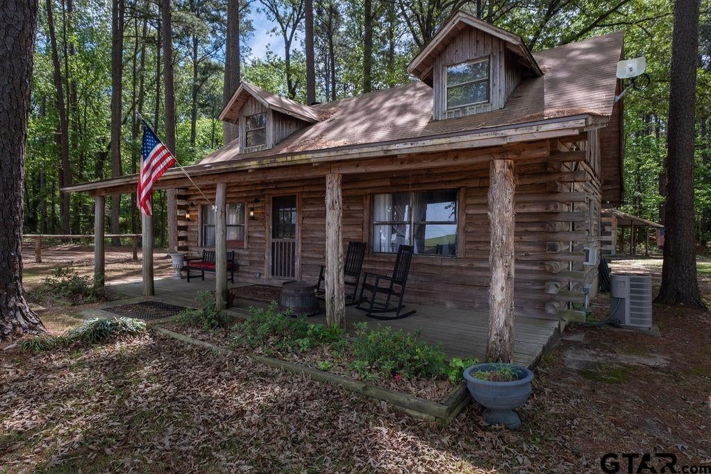 153 W CR 319 — photo