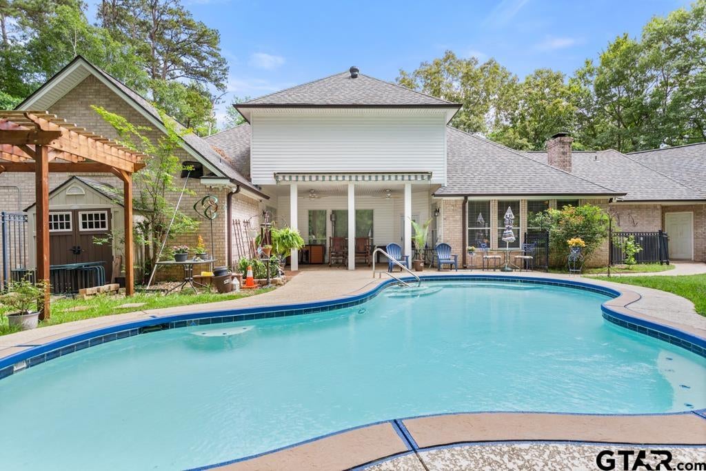 12307 Colby Circle — photo