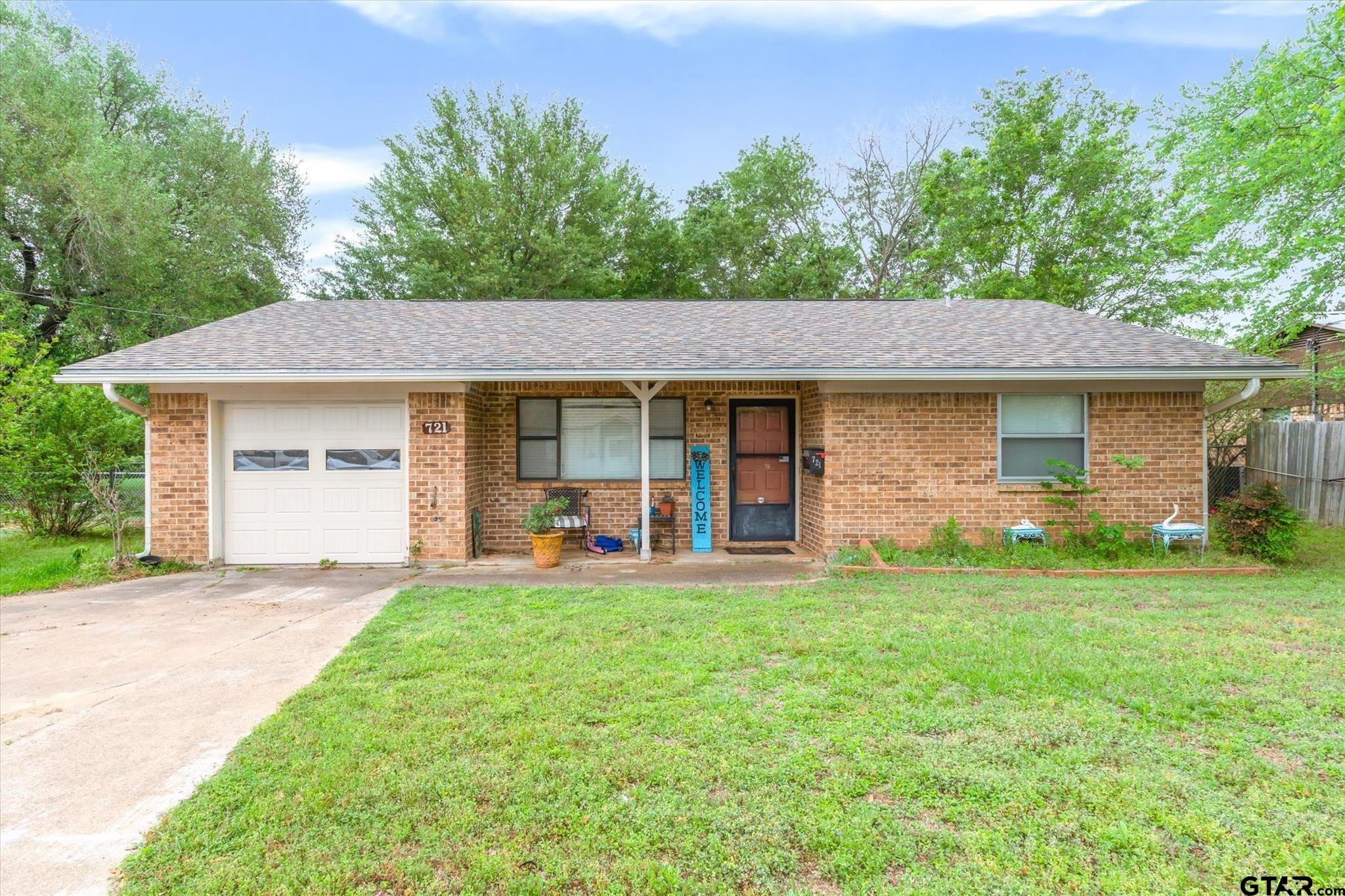 721 Water Crest Circle — photo