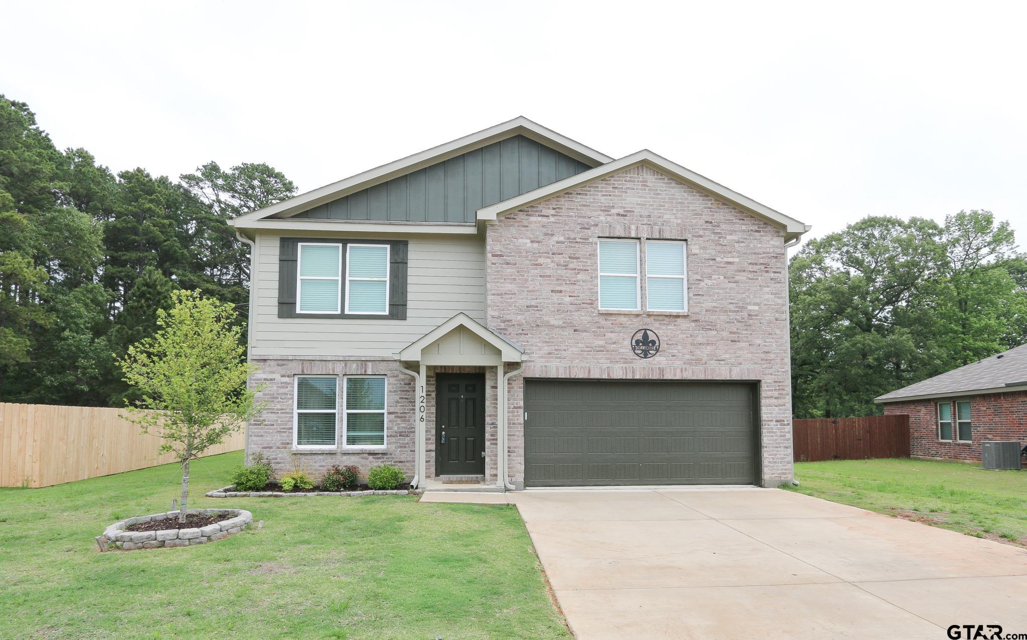 1206 River Oaks Lane — photo