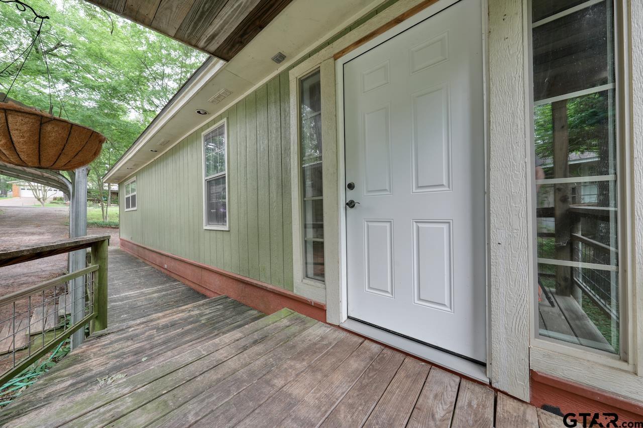 1505 Tanglewood Dr E, Hideaway, TX 75771 — photo 2